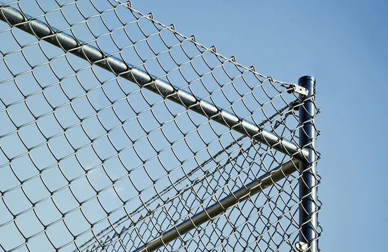 Top 7 Advantages of Chain Link Fencing